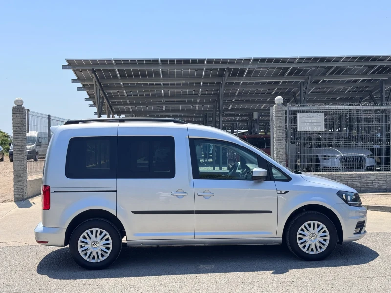 VW Caddy 2.0TDI 102кс DSG * 103хил.км* ПЕРФЕКТЕН* , снимка 6 - Автомобили и джипове - 50917947