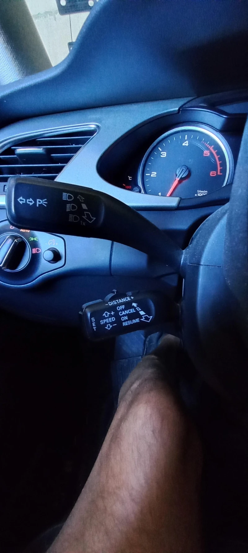 Audi A4 3.0 TDI QUATRO DISTRONIK, снимка 4 - Автомобили и джипове - 51768126