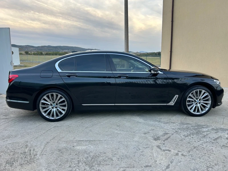 BMW 740 xDrive, снимка 4 - Автомобили и джипове - 52472393