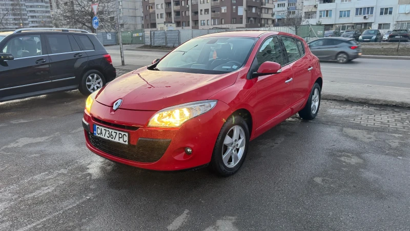 Renault Megane, снимка 8 - Автомобили и джипове - 52874169