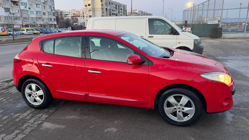 Renault Megane, снимка 3 - Автомобили и джипове - 52874169