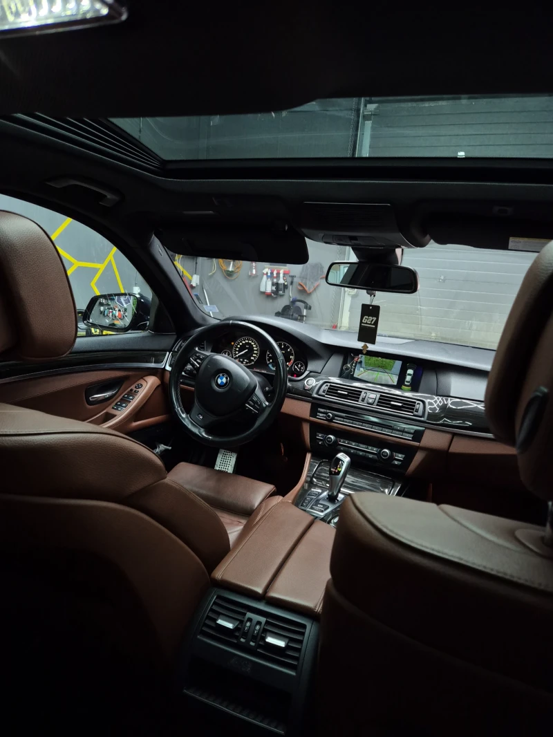 BMW 535 Xdrive\\M-Pack\\Head Up\\Keyless\\Distronic, снимка 10 - Автомобили и джипове - 53096413