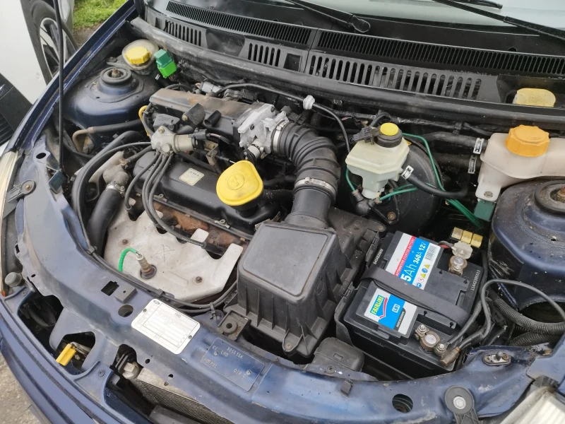 Ford Ka, снимка 9 - Автомобили и джипове - 53189071