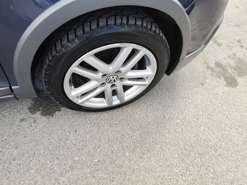 VW Golf Plus CROSS* 2.0TDi* KLIMATRONIK* XENON* ШИБЕДАХ* , снимка 15 - Автомобили и джипове - 53525070