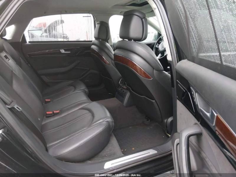 Audi A8 3l L 3.0T, снимка 8 - Автомобили и джипове - 53577973
