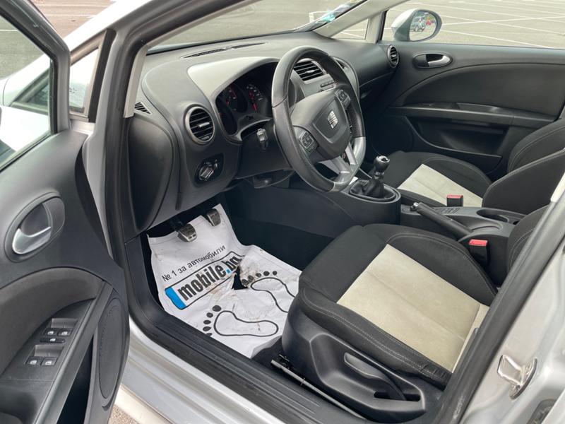 Seat Leon 2.0TDI-FR-NAVI-кожа, снимка 11 - Автомобили и джипове - 35161677