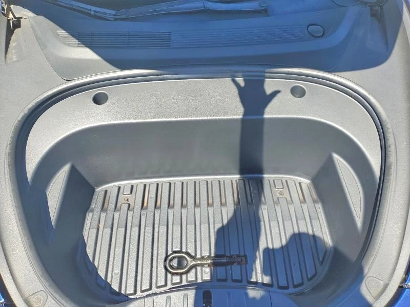 Tesla Model 3, снимка 11 - Автомобили и джипове - 55103461