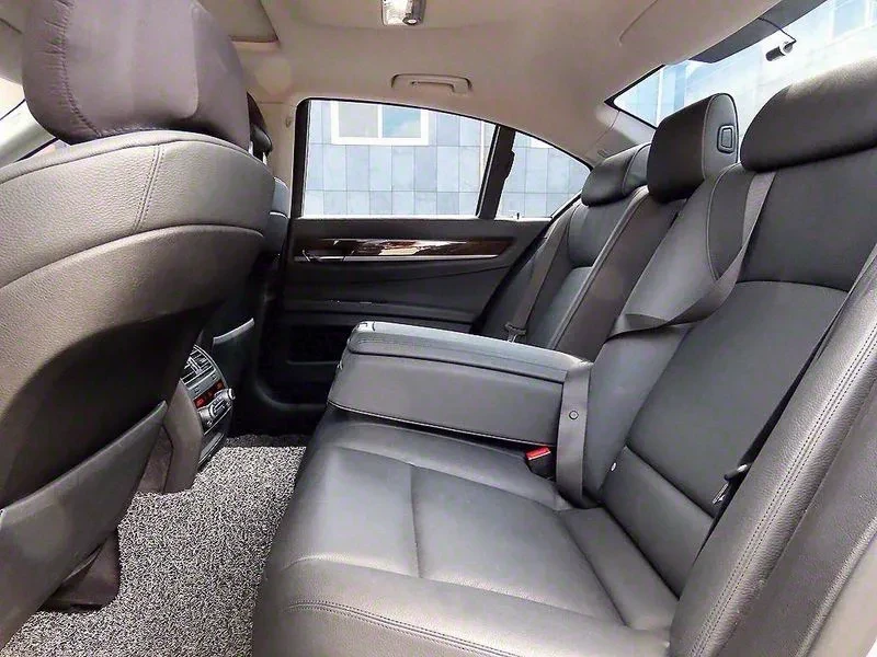 BMW 740 i, снимка 6 - Автомобили и джипове - 55204897