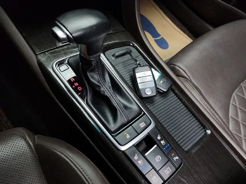 Kia K5 2.0 Intelligent - САМО 30% АВАНС, снимка 9 - Автомобили и джипове - 55796066