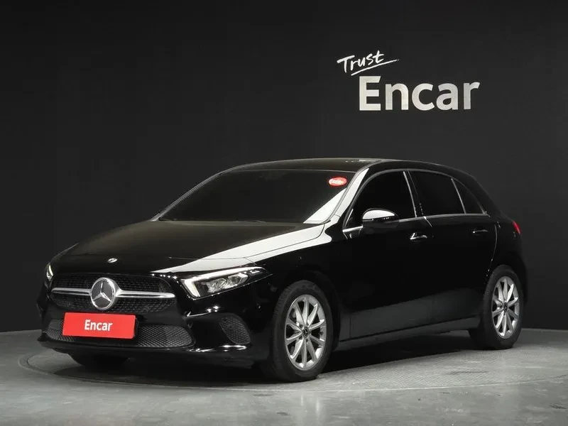 Mercedes-Benz A 200 Hatchback