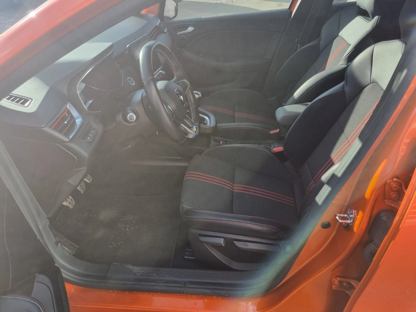 Renault Clio TCe 90  | Mobile.bg   13