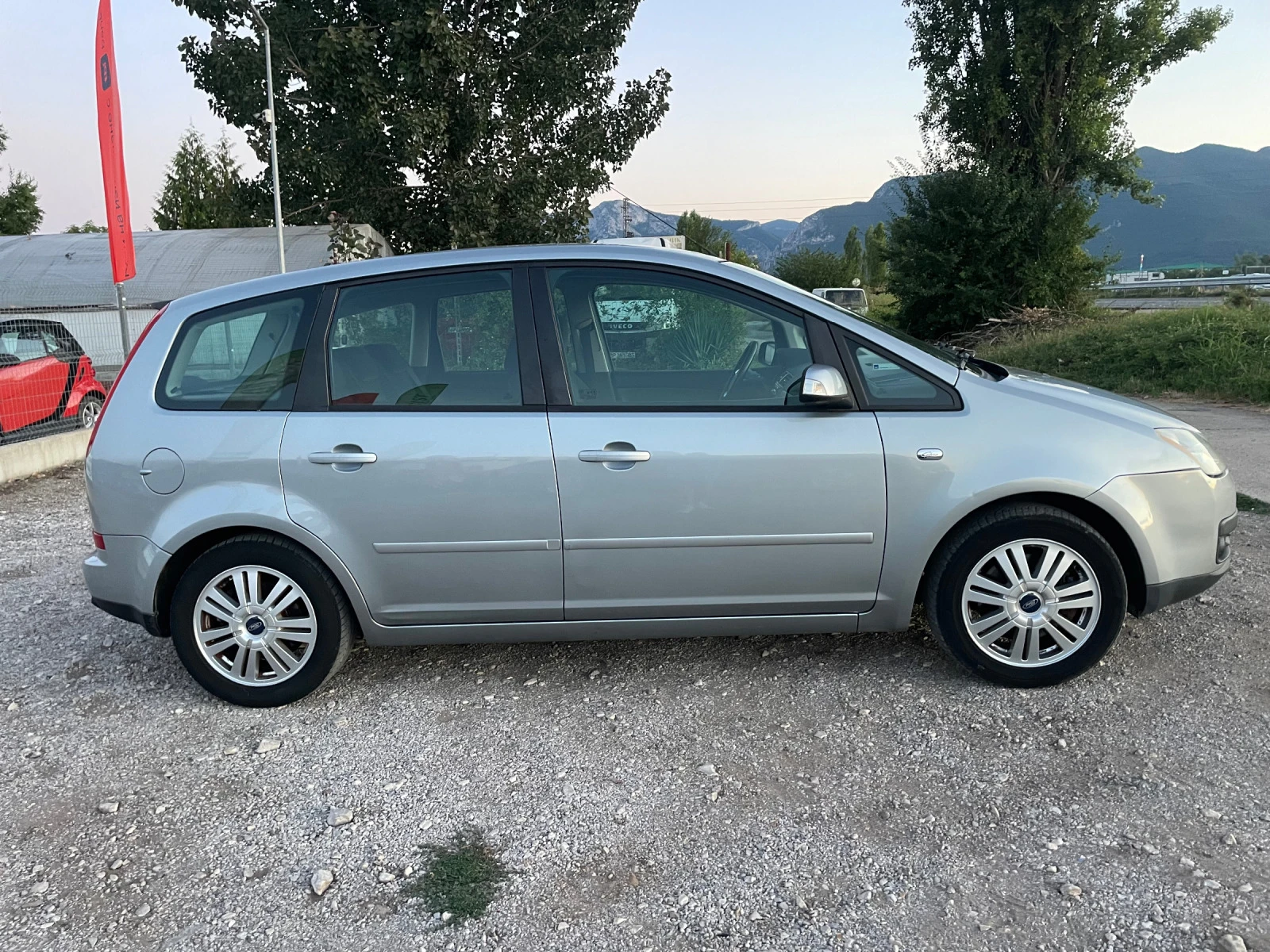 Ford C-max 2.0HDI-136-ITALIA - изображение 4