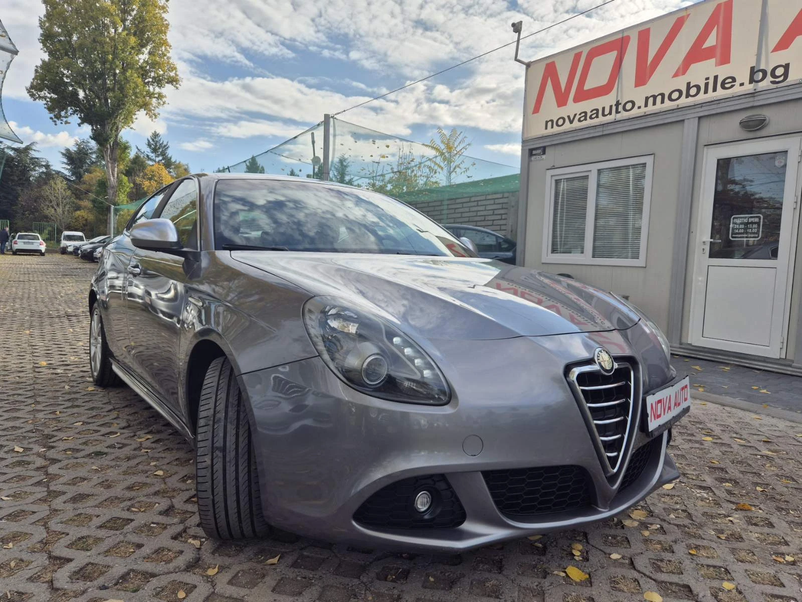 Alfa Romeo Giulietta 1.4TURBO-DISTINCTIVE - изображение 5