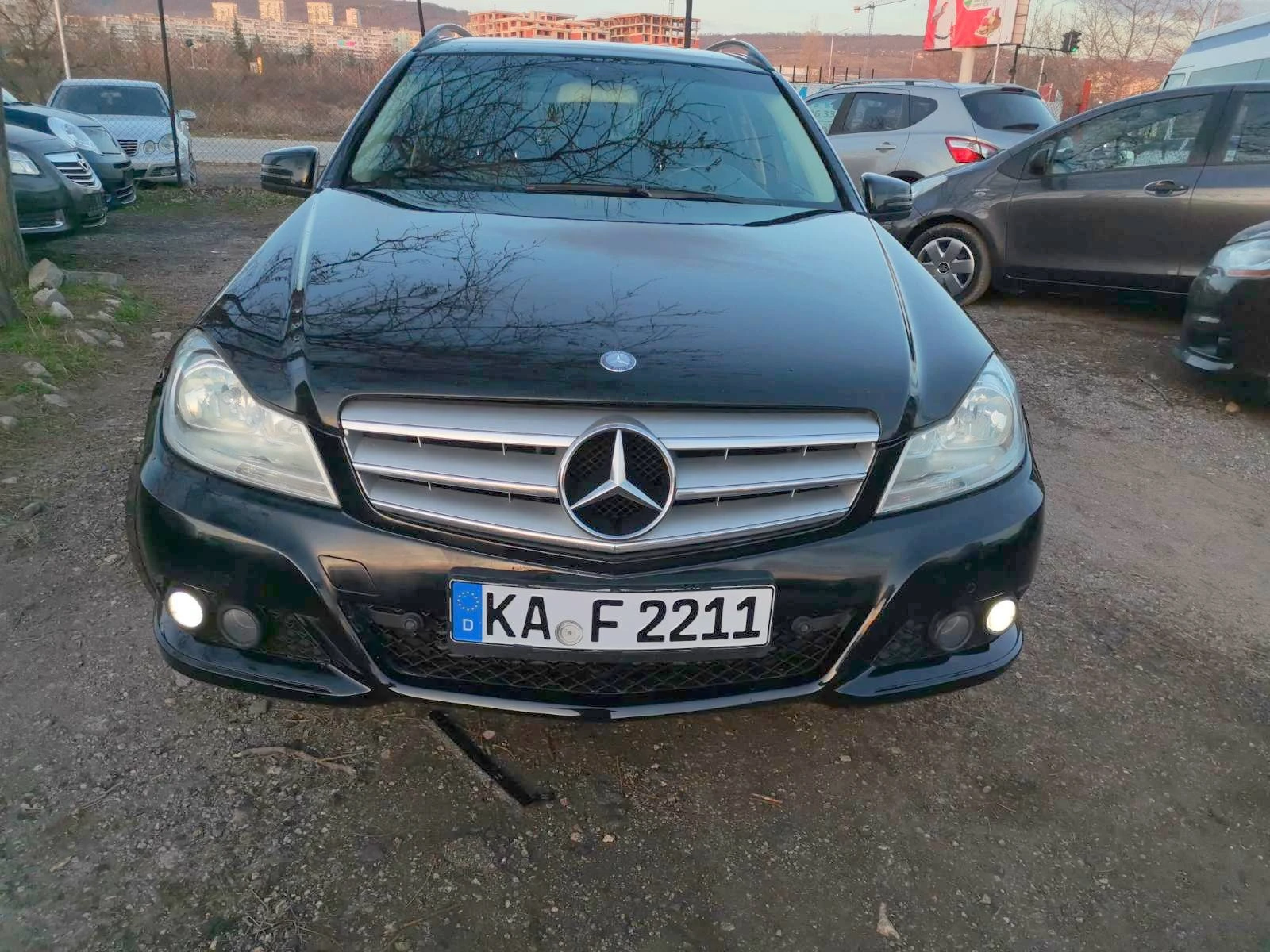 Mercedes-Benz C 200 2.2CDI/FACE/КАТО НОВ - изображение 2