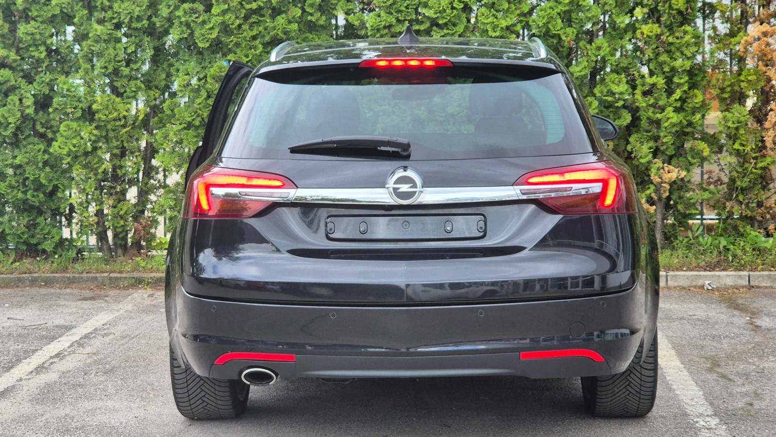 Opel Insignia 2.0CDTI/АВТОМАТ/KEYLESS/FACE/ПОДГРЕВИ/NAVI/CAM/ACC - изображение 4