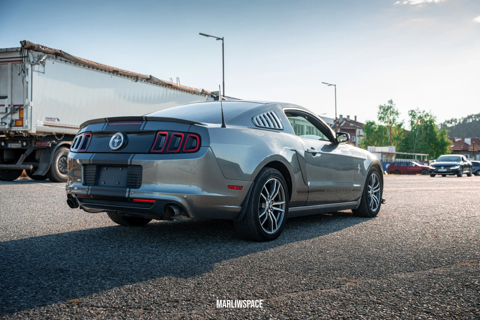 Ford Mustang Premium PONY  - изображение 6
