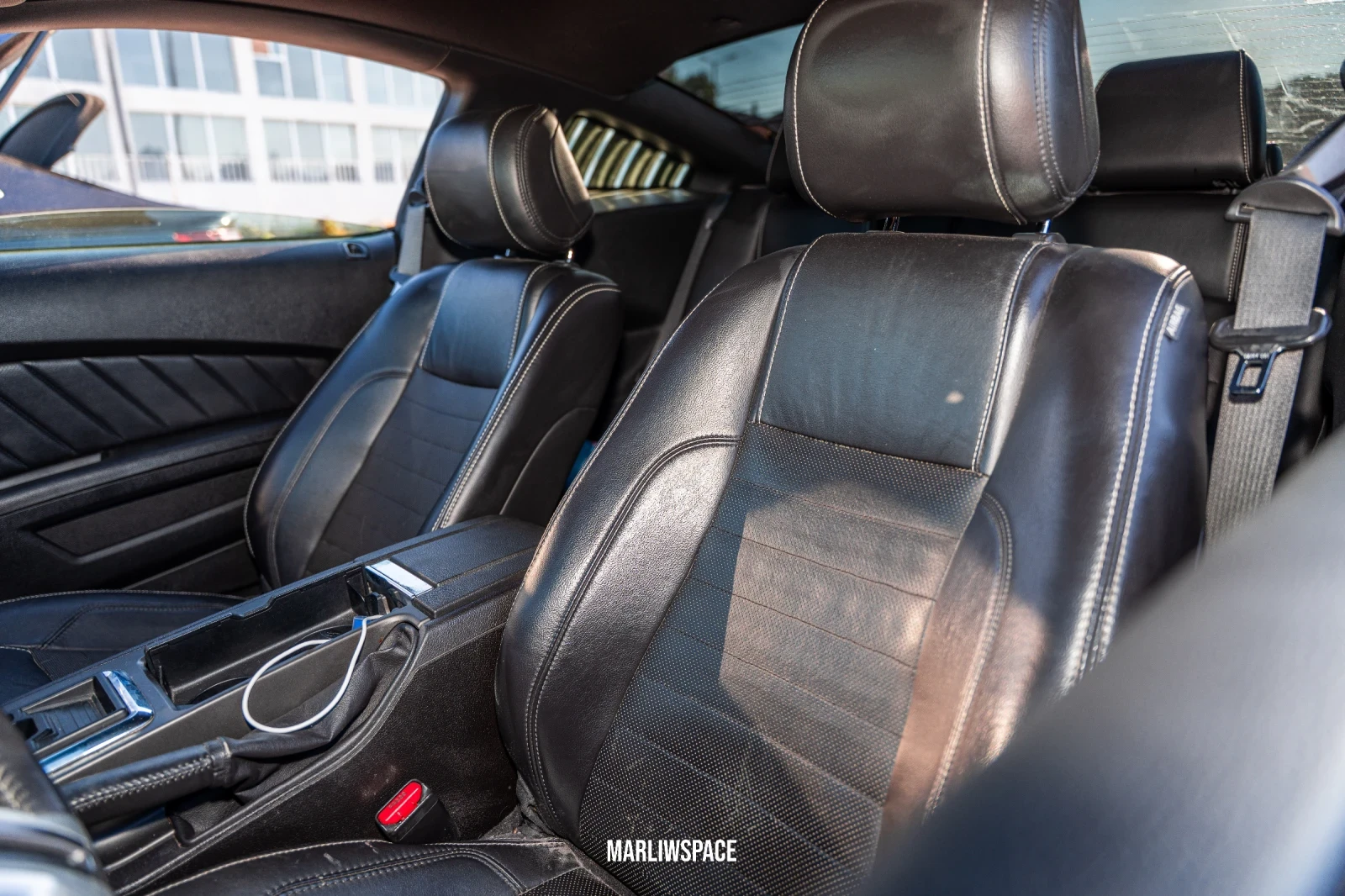 Ford Mustang Premium PONY  | Mobile.bg   14