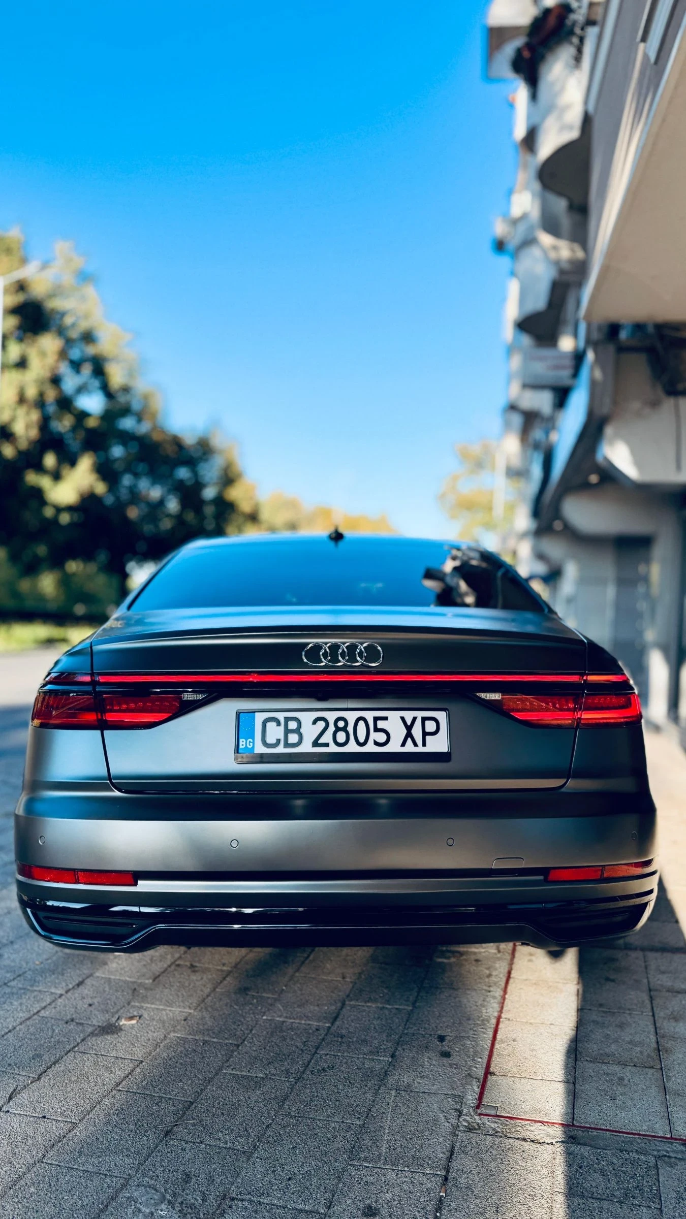 Audi A8 50TDI - 350 к.с. МATRIX, Лизинг само с лична карта - изображение 4