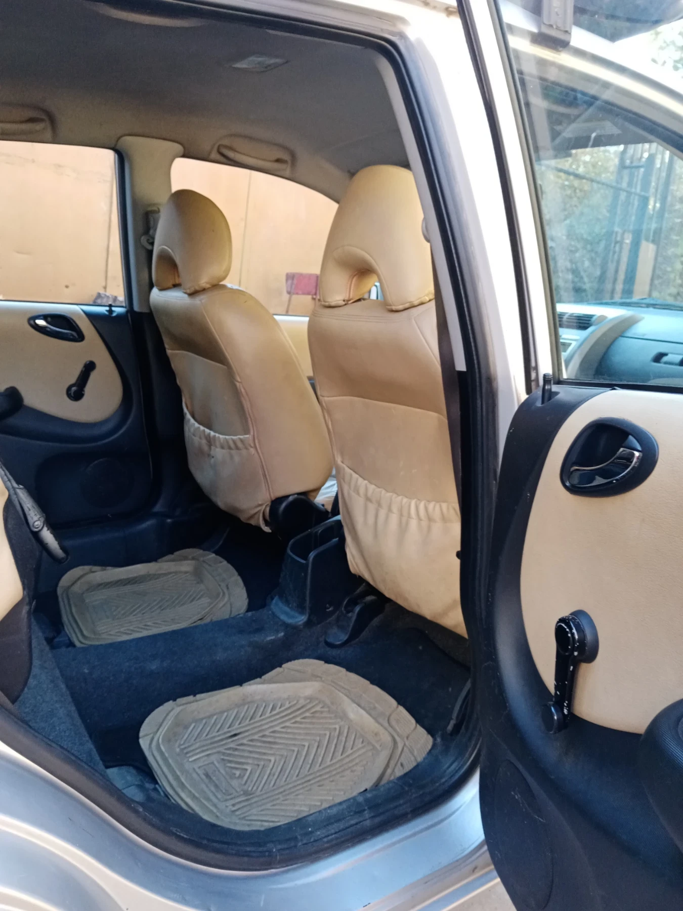 Honda Jazz  - изображение 9