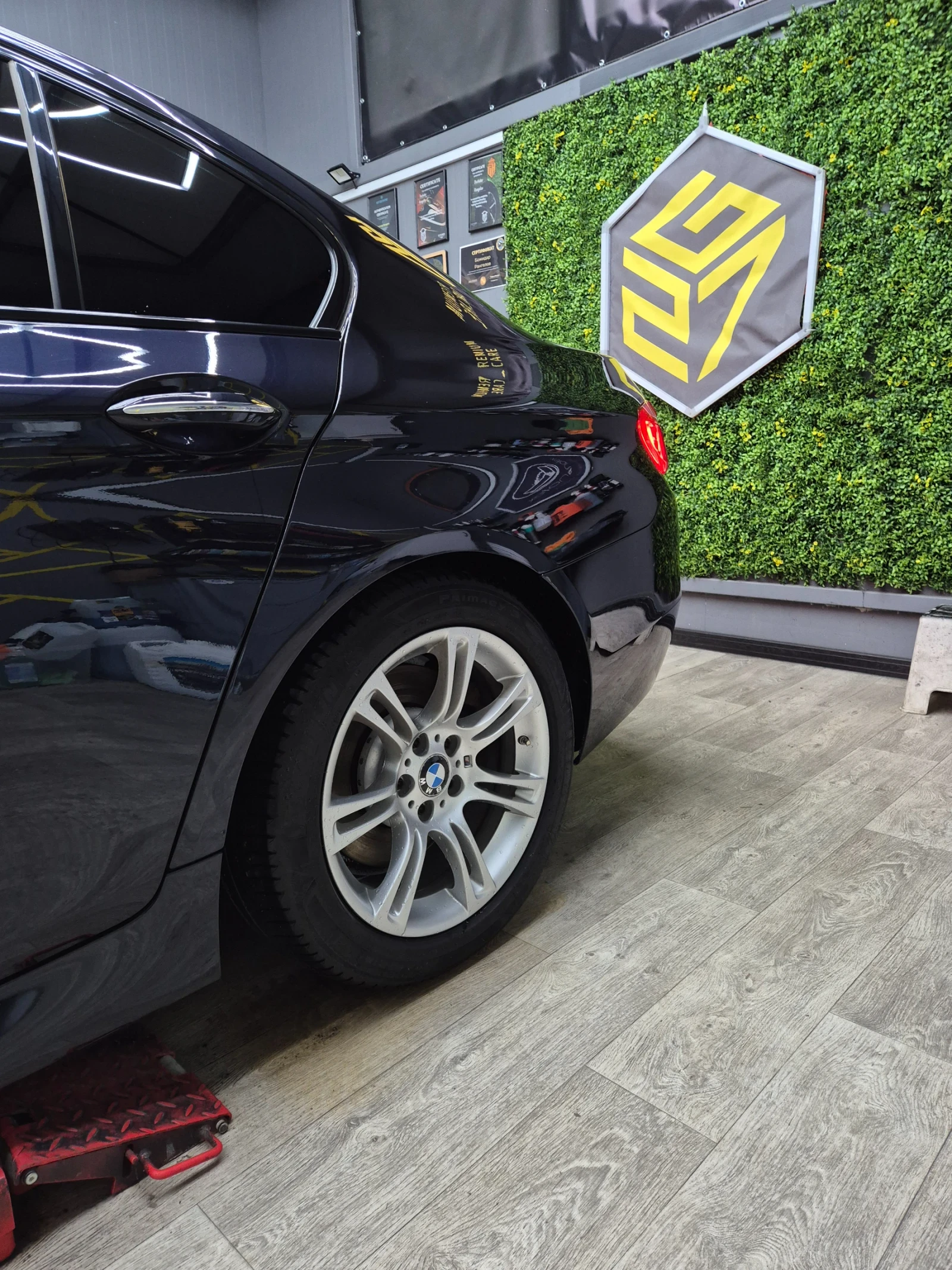 BMW 535 Xdrive\\M-Pack\\Head Up\\Keyless\\Distronic - изображение 7