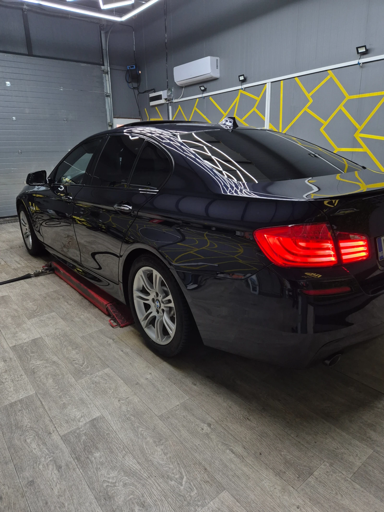 BMW 535 Xdrive\\M-Pack\\Head Up\\Keyless\\Distronic - изображение 5