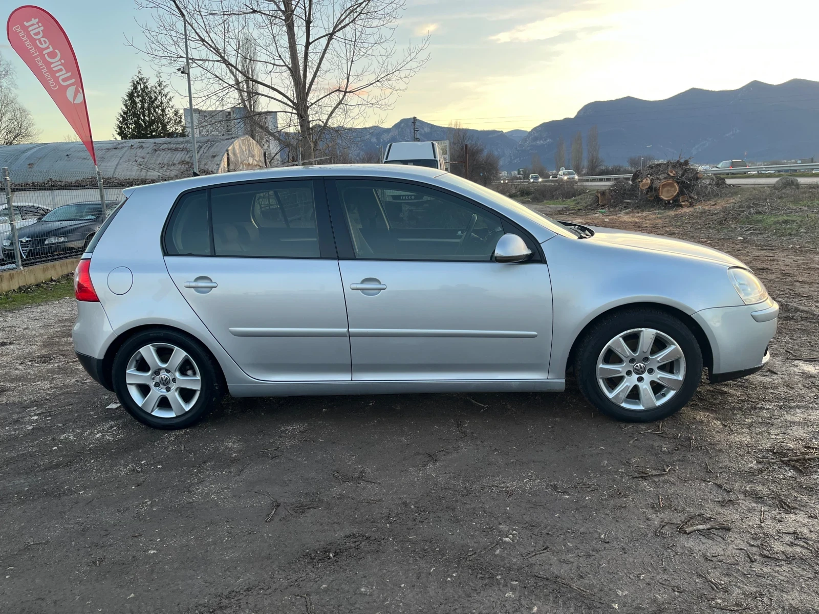VW Golf 1.6i-102-GAS-ITALIA - изображение 4