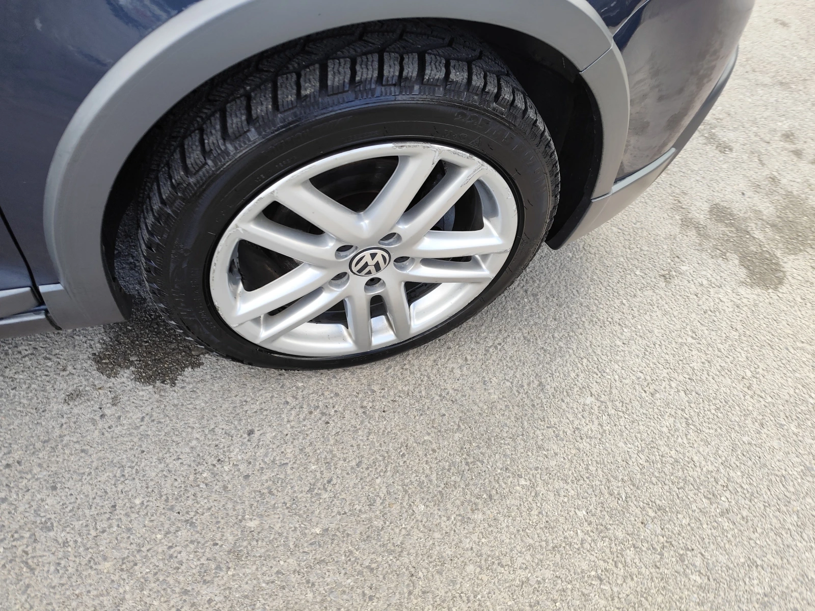 VW Golf Plus CROSS* 2.0TDi* KLIMATRONIK* XENON* ШИБЕДАХ* , снимка 15 - Автомобили и джипове - 53525070