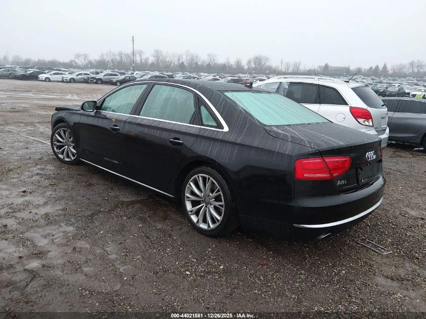 Audi A8 3l L 3.0T - изображение 3