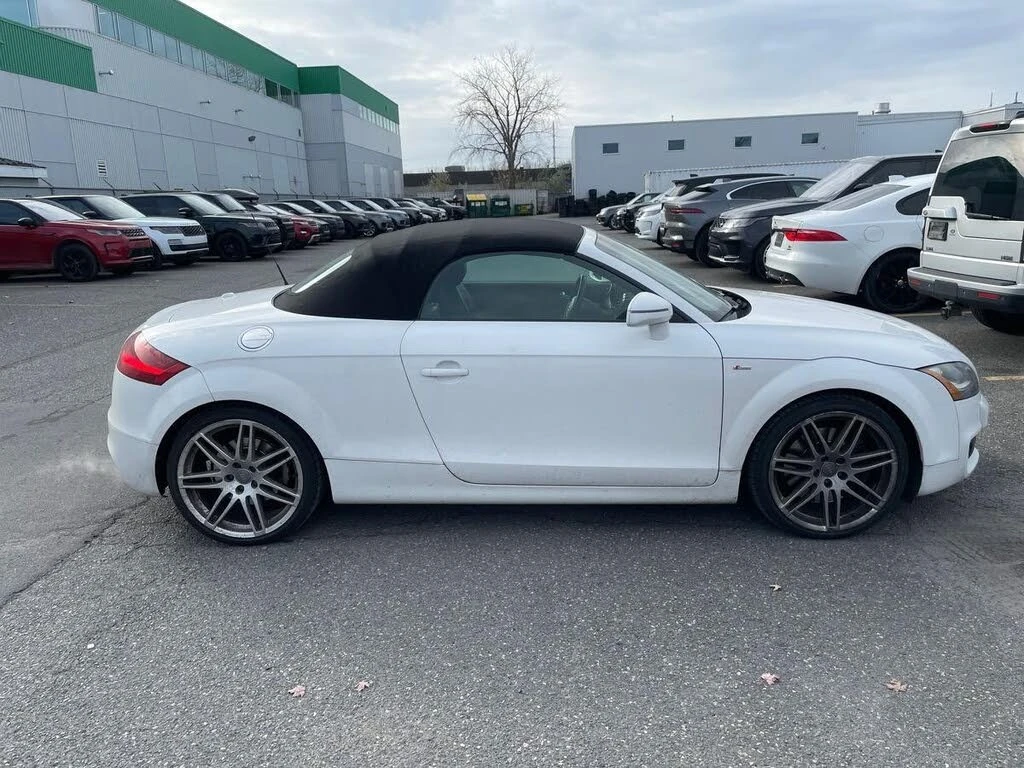 Audi Tt 3.2* quattro* Roadster* AвтоКредит * (ЦЕНА ДО БГ), снимка 4 - Автомобили и джипове - 54003773