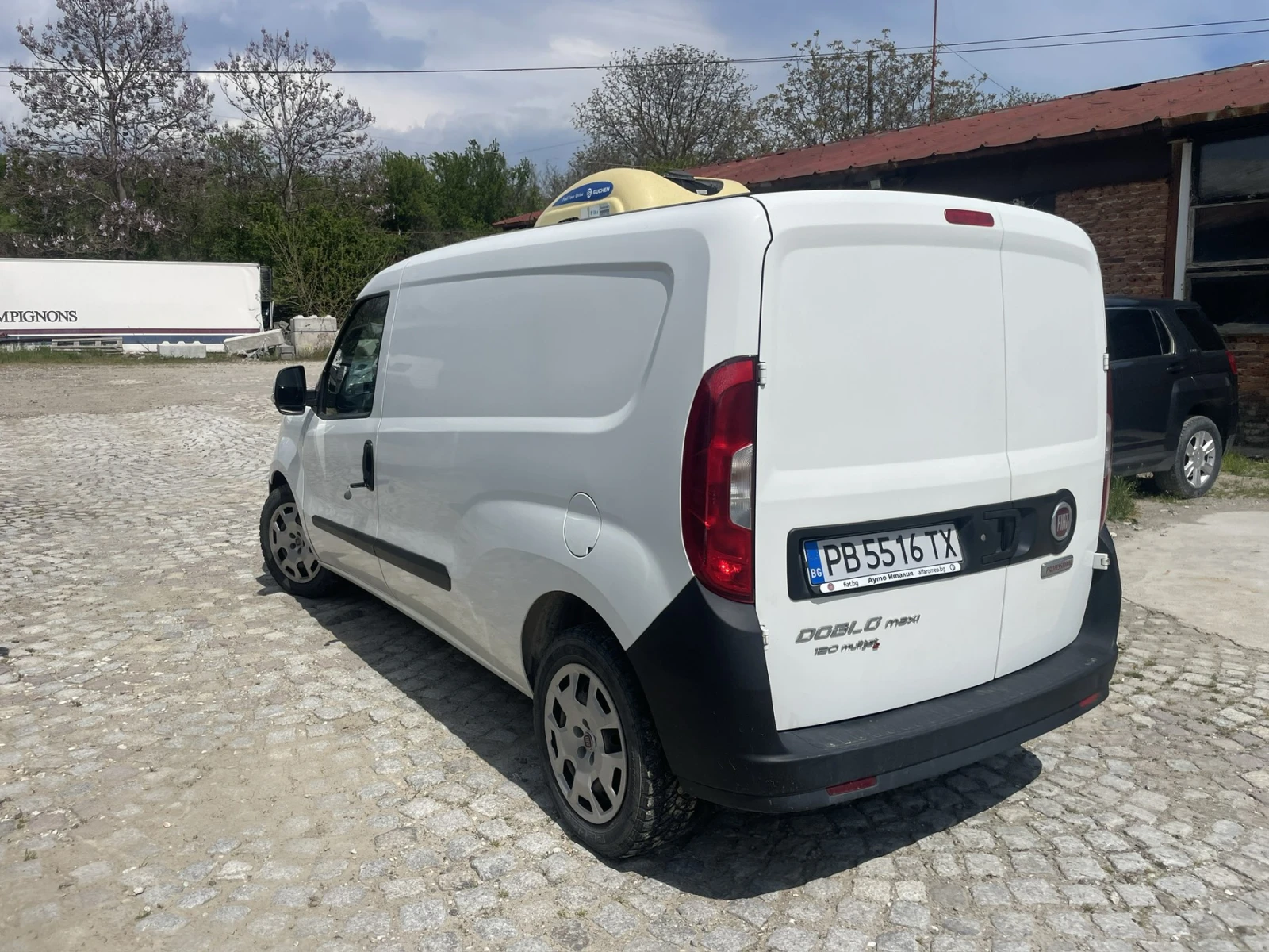Fiat Doblo maxi professional 120 multijet, снимка 3 - Автомобили и джипове - 54358133