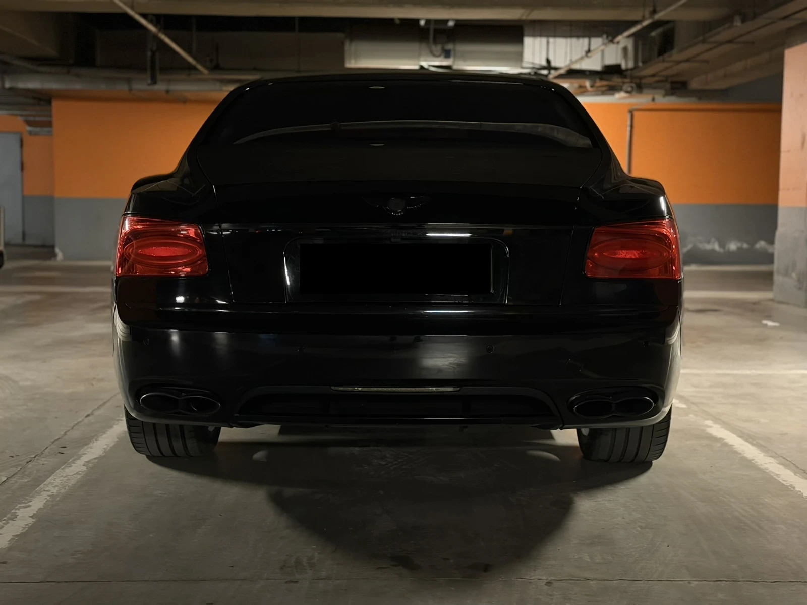 Bentley Flying Spur V8, снимка 4 - Автомобили и джипове - 54671835