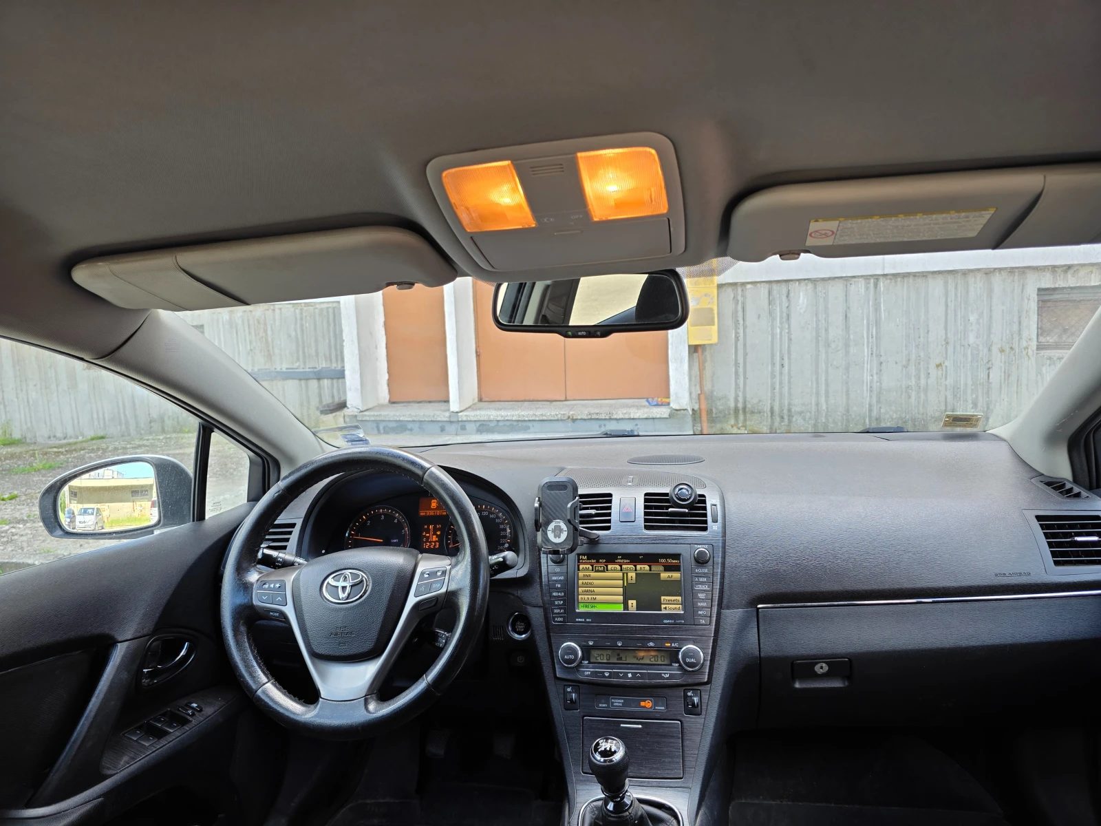 Toyota Avensis D4D, снимка 5 - Автомобили и джипове - 54710197