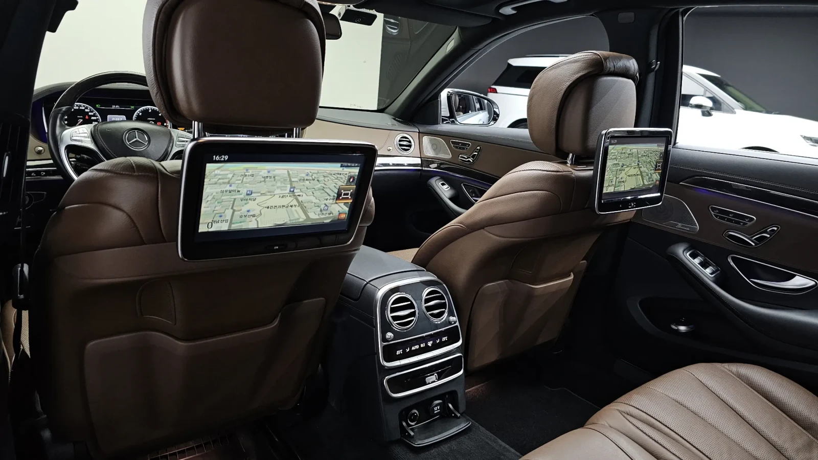 Mercedes-Benz S 350 4MATIC 360CAM/PANO/HEAD UP/FIRST CLASS EKPAHИ, снимка 10 - Автомобили и джипове - 55098742