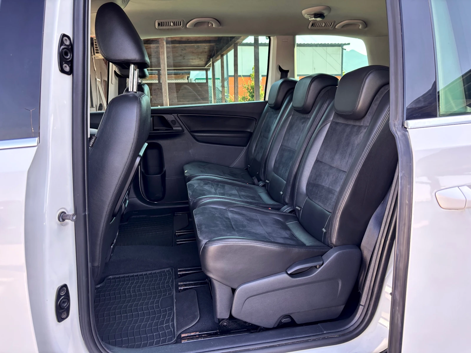 VW Sharan, снимка 15 - Автомобили и джипове - 55103093
