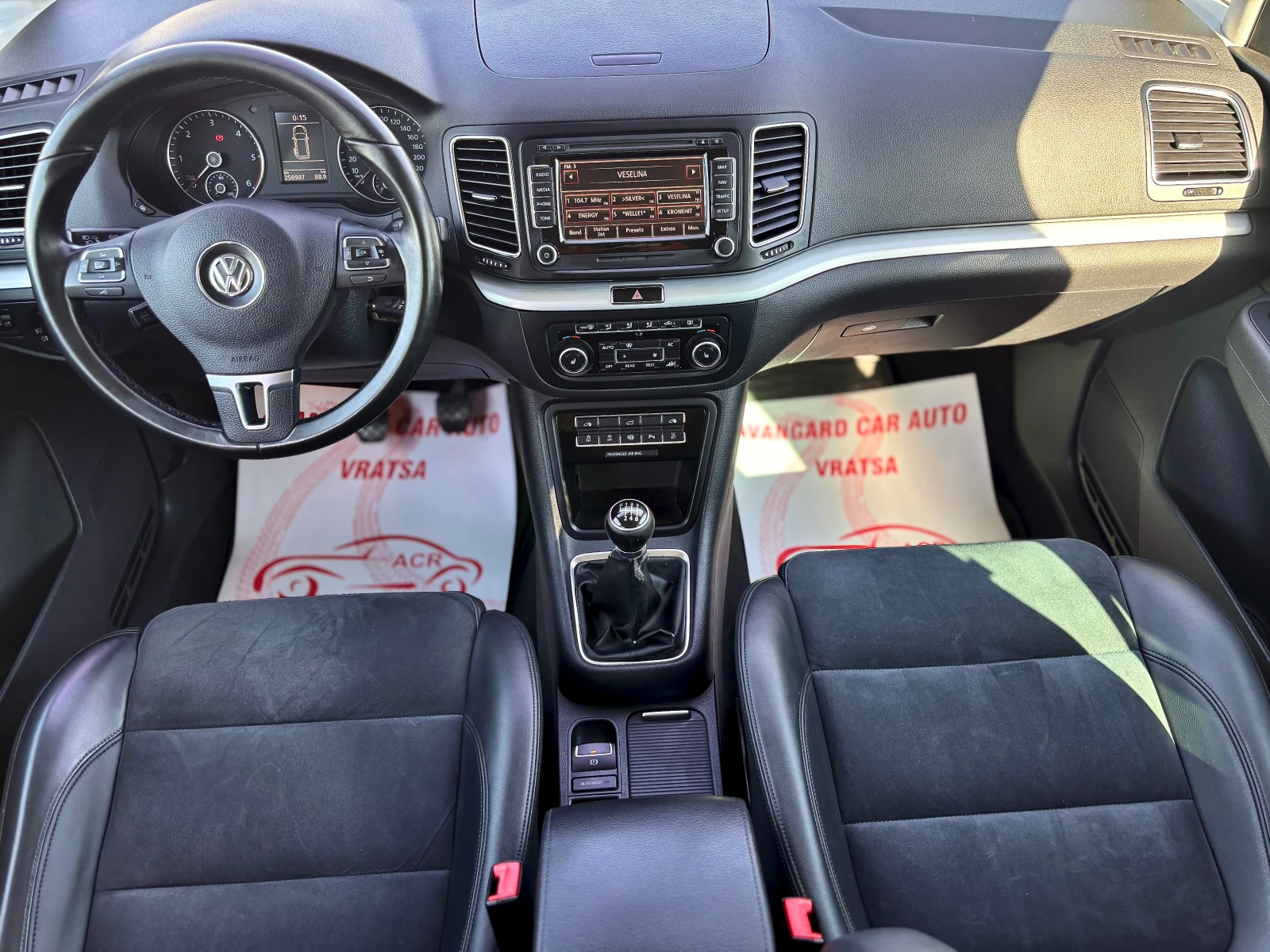 VW Sharan, снимка 11 - Автомобили и джипове - 55103093