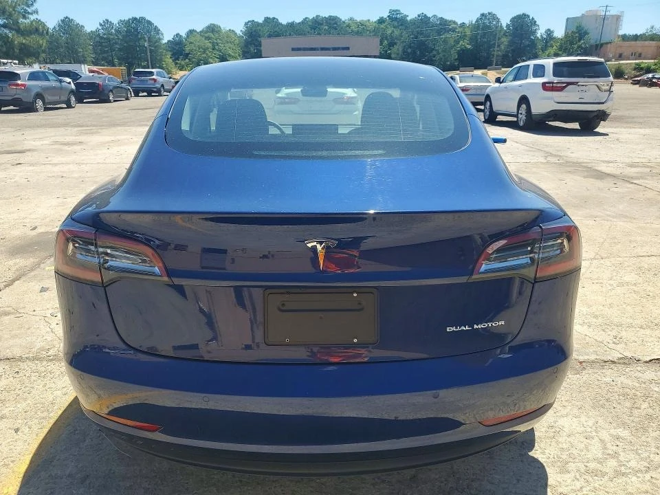 Tesla Model 3, снимка 6 - Автомобили и джипове - 55103461