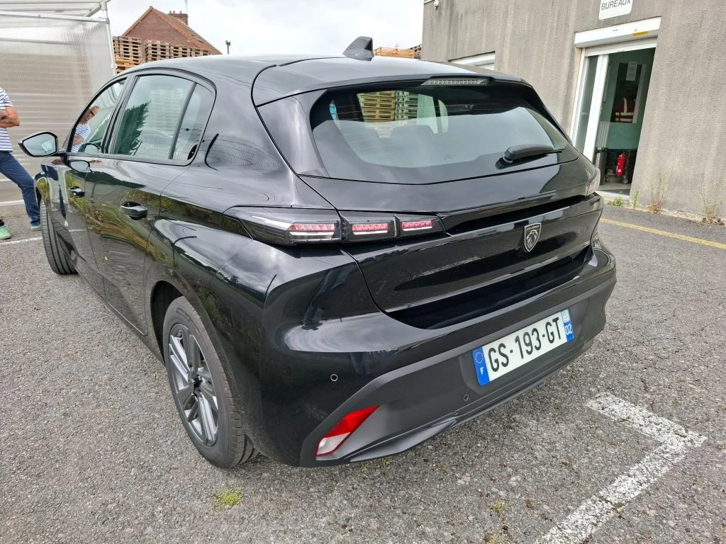 Peugeot 308 1.5 Active Pack, снимка 4 - Автомобили и джипове - 55540248