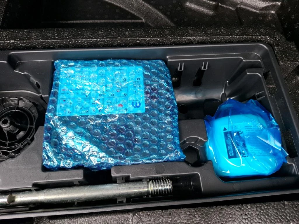 Peugeot 308 1.5 Active Pack, снимка 11 - Автомобили и джипове - 55540248