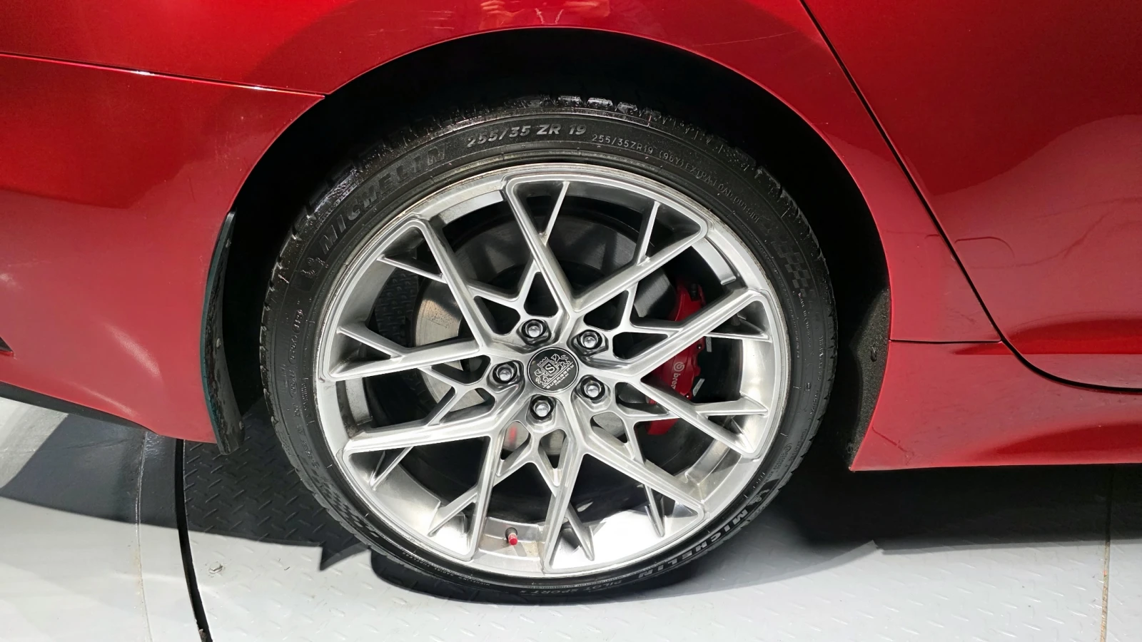 Kia Stinger 3.3* BLIND SPOT* HUD* 360* ЕЛ. БАГАЖНИК* КРАЙНА ЦЕ, снимка 5 - Автомобили и джипове - 55595157