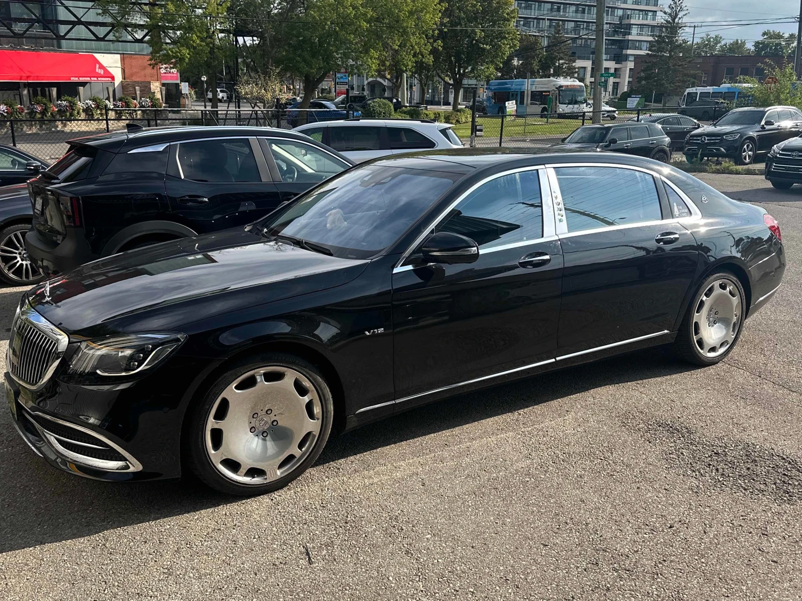 Mercedes-Benz Maybach * S 600 * АВТОКРЕДИТ БЕЗ ПЪРВОНАЧАЛНА ВНОСКА* , снимка 2 - Автомобили и джипове - 55958887