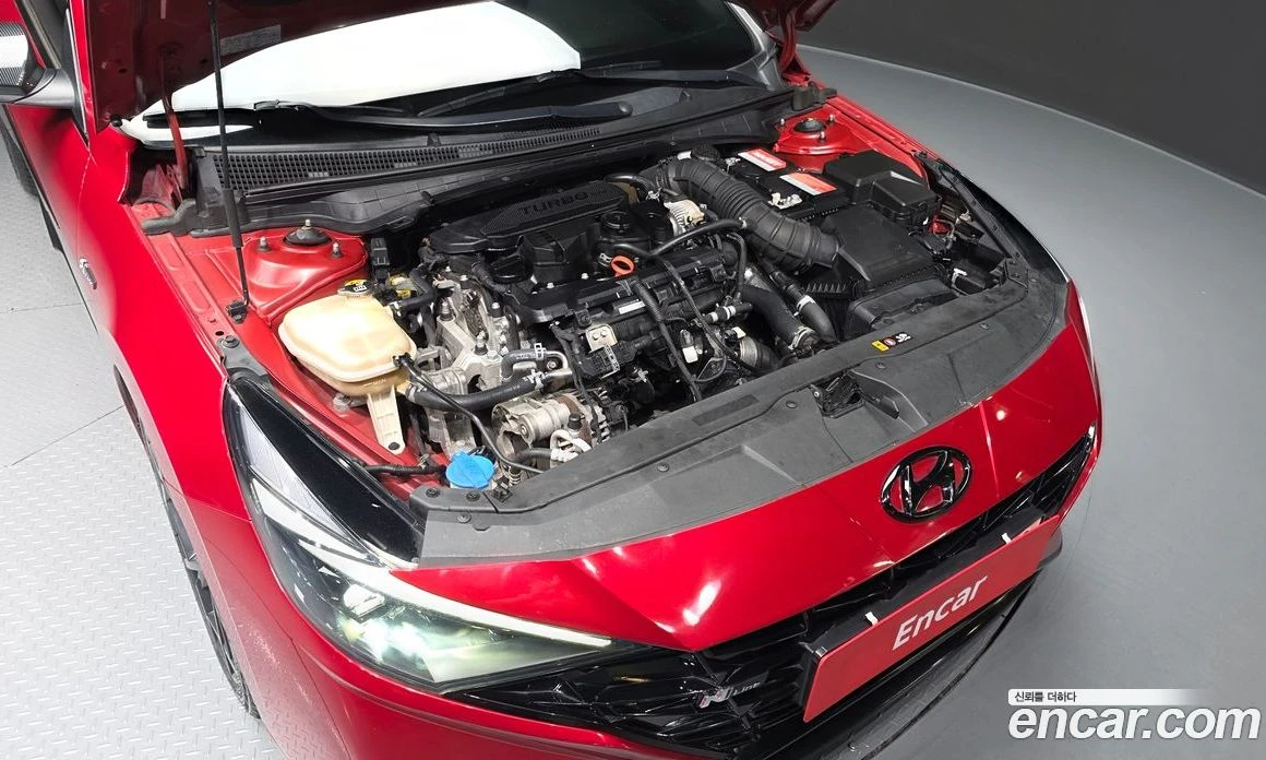 Hyundai Elantra 1.6 Turbo N Line Sport, снимка 6 - Автомобили и джипове - 56155728