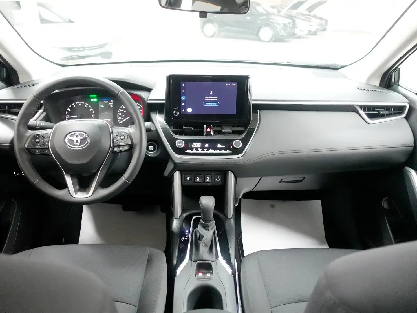 Toyota Corolla Cross LE AWD LaneDep Heated Steering CarPlay, снимка 8 - Автомобили и джипове - 56210351