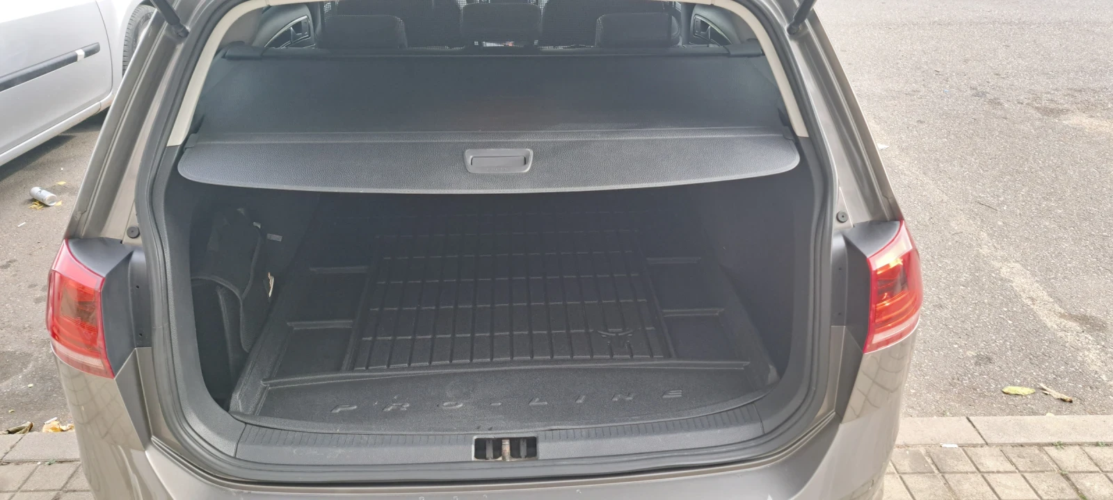 VW Golf 2.0 TDI 150кс, снимка 14 - Автомобили и джипове - 56679478