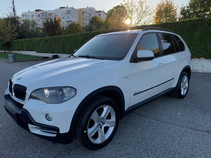 BMW X5 xDrive30d* Панорама* Камера* ИТАЛИЯ, снимка 2 - Автомобили и джипове - 47624011