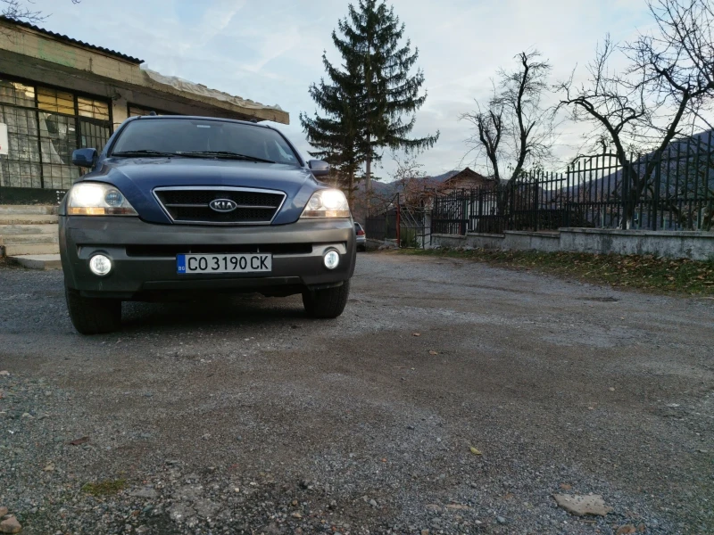 Kia Sorento, снимка 4 - Автомобили и джипове - 48110994