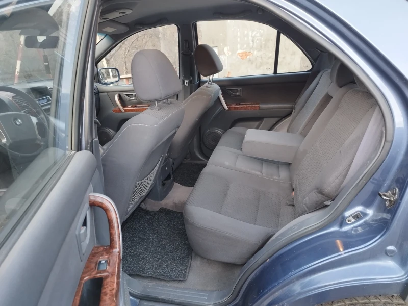 Kia Sorento, снимка 14 - Автомобили и джипове - 48110994