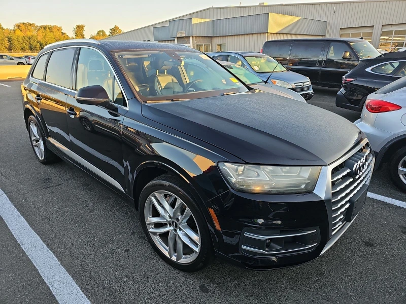 Audi Q7 PRESTIGE, снимка 3 - Автомобили и джипове - 48810592