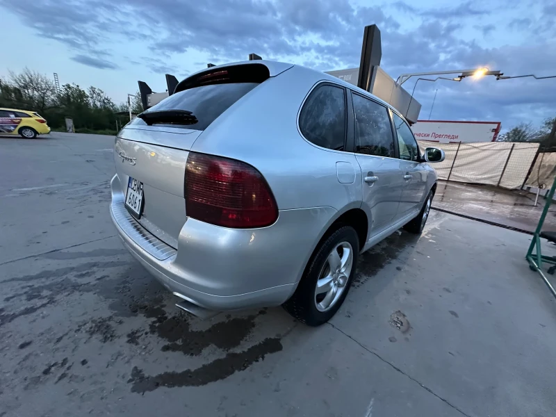 Porsche Cayenne 4.5 , снимка 14 - Автомобили и джипове - 52356796