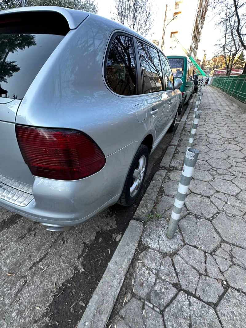 Porsche Cayenne 4.5 , снимка 3 - Автомобили и джипове - 52356796