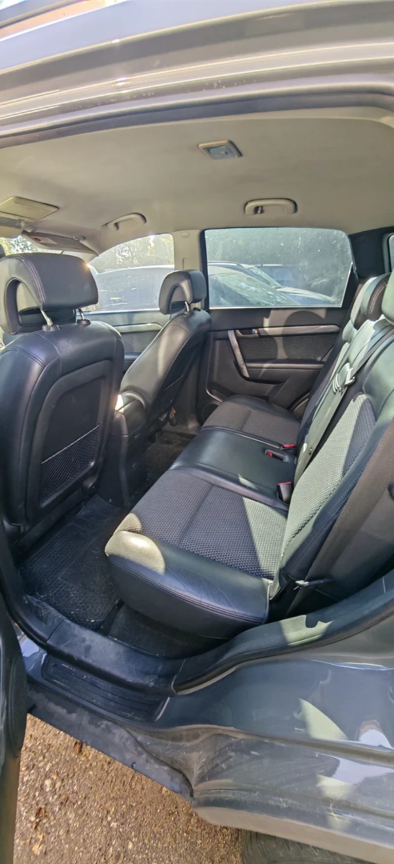 Chevrolet Captiva, снимка 11 - Автомобили и джипове - 51541359